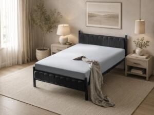 Pat metalic tapițat, cu structură rezistentă și design elegant, potrivit pentru amenajarea unui dormitor modern, confortabil și elegant. Mobila Mega – Paturi – imagine 4